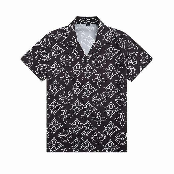 Picture of LV Shirt Short _SKULVM-3XLA3722431